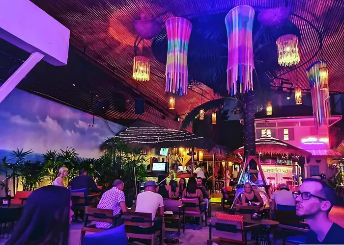 Xx Bob House Khaosan บ็อบ เฮ้าส์ ตรอกข้าวสาร เขตพระนคร * Bangkok